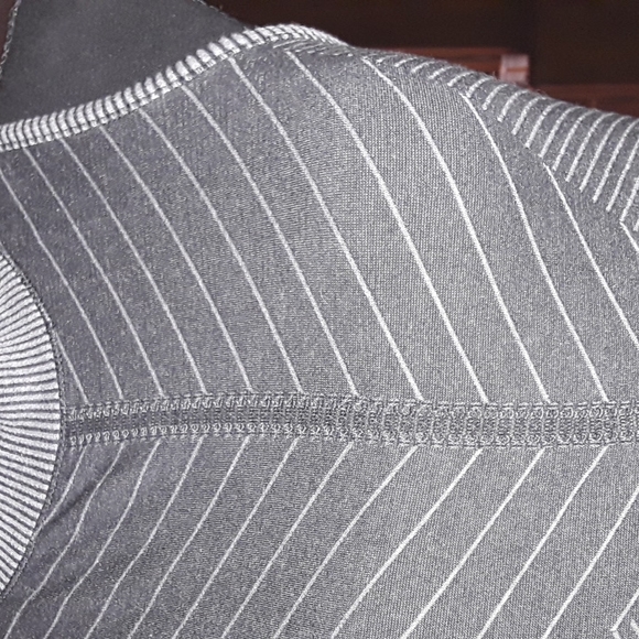 ATHLETA RACERBACK ACTIVEWEAR - Picture 6 of 9